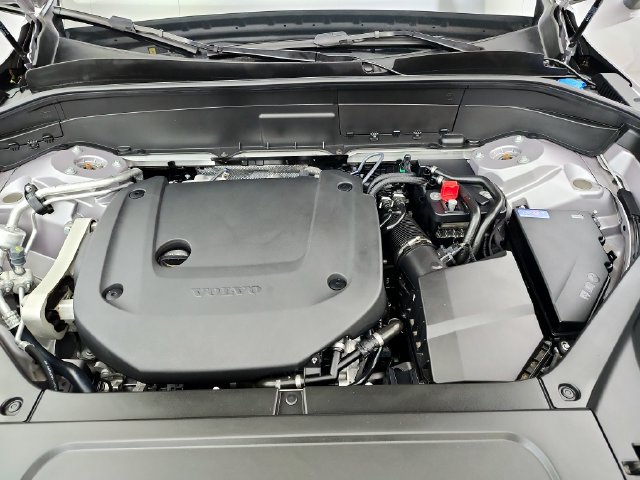 Used 2026 Volvo XC90 B6 Ultra w/ Protection Package Premier AWD/4WD image 30