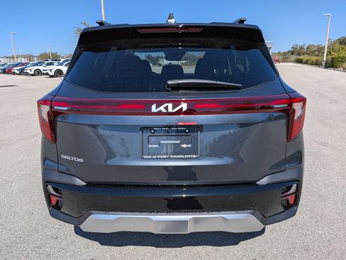 New 2026 Kia Seltos EX image 6