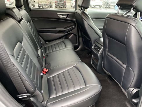 Used 2024 Ford Edge SEL image 23