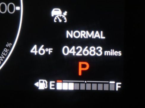 Used 2023 Honda CR-V Sport image 13