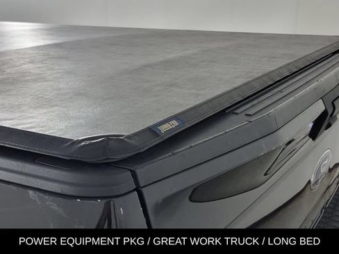 Used 2018 Ford F150 XLT w/ Trailer Tow Package RWD image 14