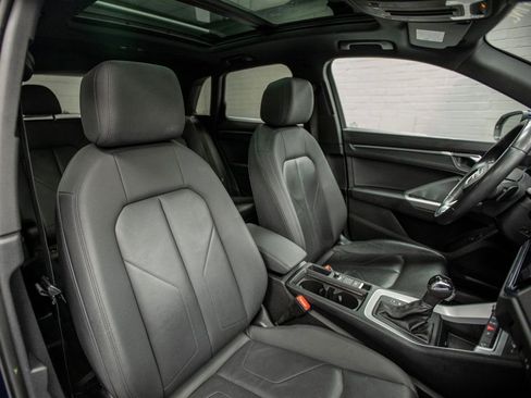 Used 2021 Audi Q3 2.0T Premium w/ Convenience Package image 24