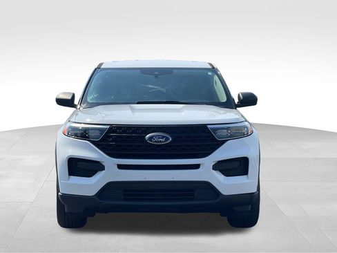 Used 2021 Ford Explorer 4WD image 2