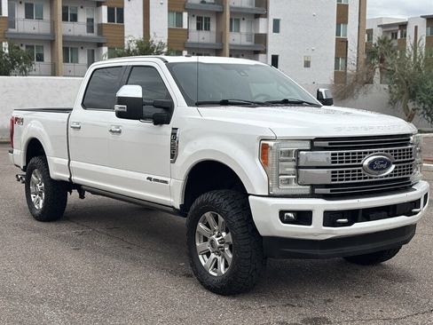 Used 2017 Ford F250 Platinum w/ Platinum Ultimate Package AWD/4WD image 1