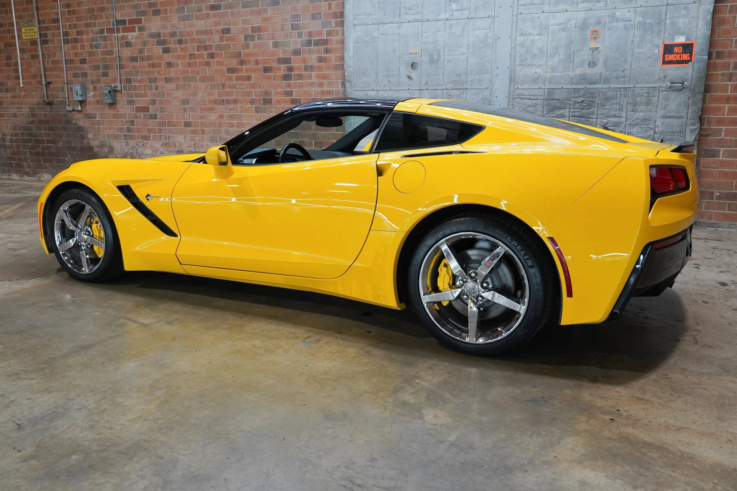 Used 2014 Chevrolet Corvette Stingray Coupe w/ 3LT Preferred Equipment Group RWD image 8