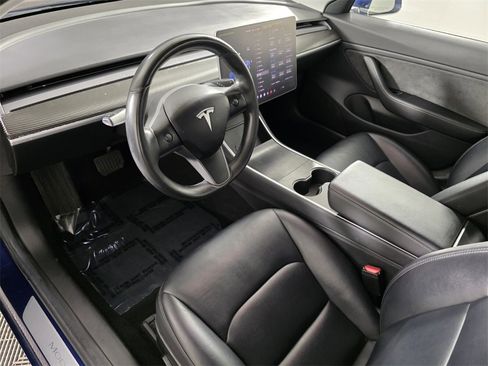 Used 2018 Tesla Model 3 Long Range image 11