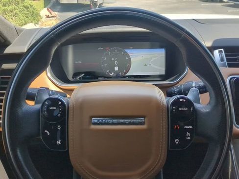 Used 2018 Land Rover Range Rover Sport HSE Dynamic AWD/4WD image 32