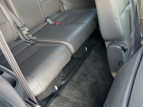 Used 2015 Honda Odyssey EX-L image 16