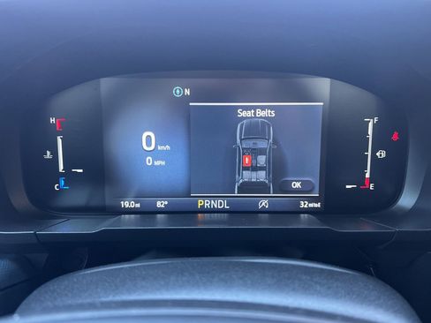 New 2025 Ford Maverick XLT w/ XLT Luxury Package image 13