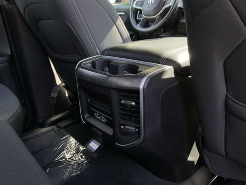 Used 2021 RAM 1500 Big Horn AWD/4WD image 17