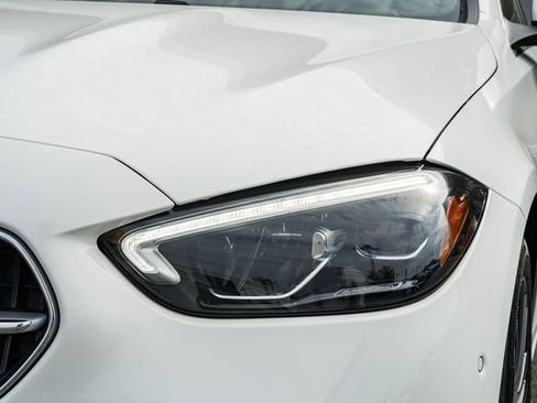 Used 2025 Mercedes-Benz C 300 4MATIC Sedan image 14