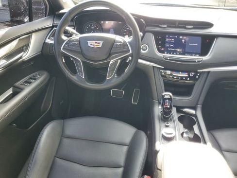 Certified 2023 Cadillac XT5 Sportv w/ Technology Package AWD/4WD image 16