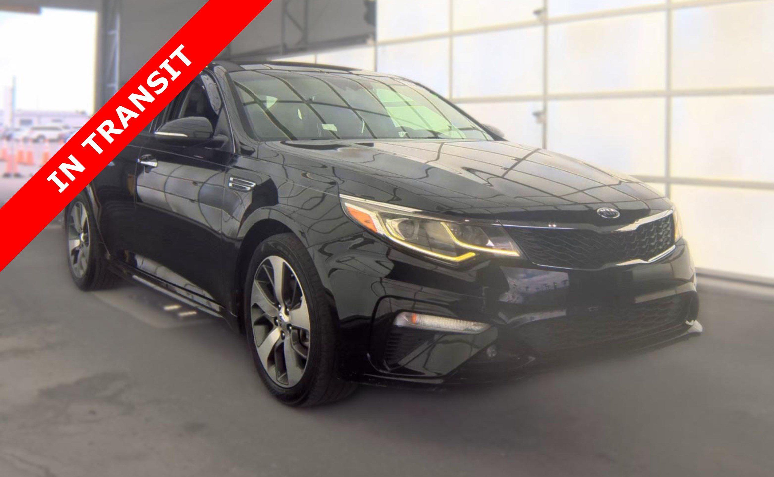 Used 2019 Kia Optima S w/ S Panoramic Sunroof Package FWD image 3