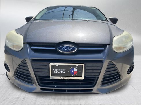 Used 2014 Ford Focus S FWD image 2