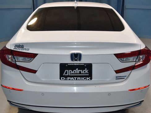 Used 2022 Honda Accord Touring image 34