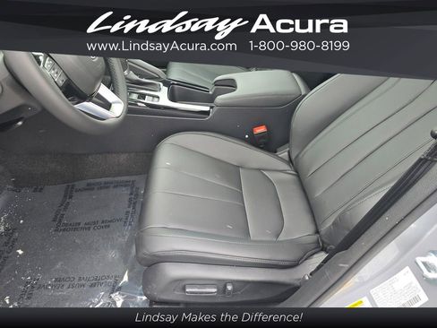 New 2026 Acura Integra FWD image 11