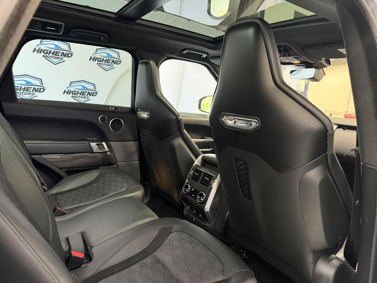 Used 2020 Land Rover Range Rover Sport SVR AWD/4WD image 23