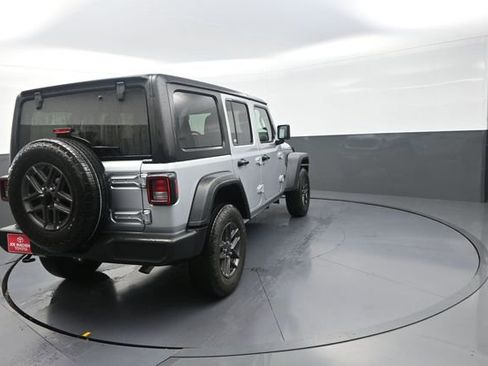 Used 2024 Jeep Wrangler Unlimited Sport AWD/4WD image 65