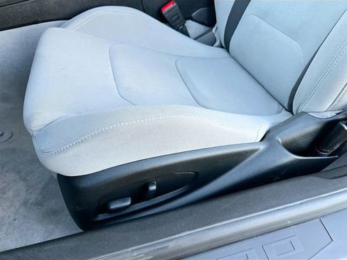 Used 2023 Chevrolet Camaro LT w/ Technology Package image 19