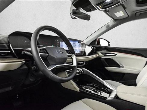 New 2025 Audi Q5 Premium Plus image 10