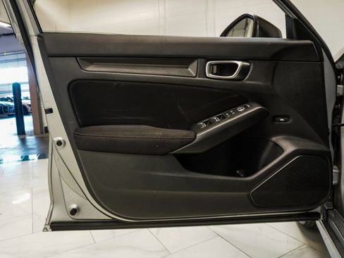 Used 2023 Honda Civic LX image 16