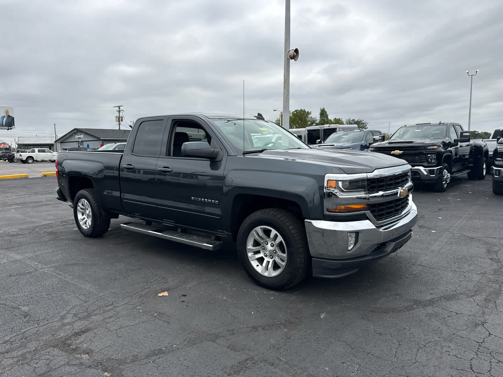 Certified 2019 Chevrolet Silverado 1500 LT w/ All Star Edition AWD/4WD image 7