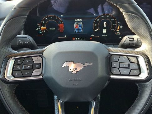 Used 2024 Ford Mustang Premium image 18