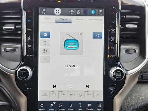 Used 2024 RAM 2500 Laramie w/ Safety Group image 19