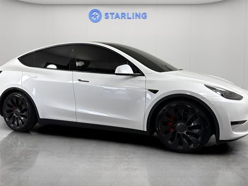 Used 2022 Tesla Model Y Performance image 20