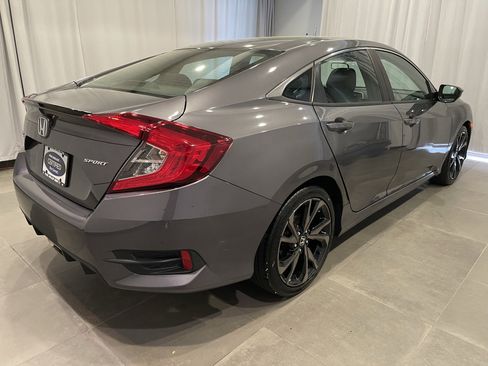 Used 2019 Honda Civic Sport image 6