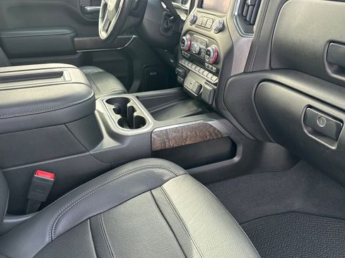 Certified 2022 GMC Sierra 2500 Denali image 16