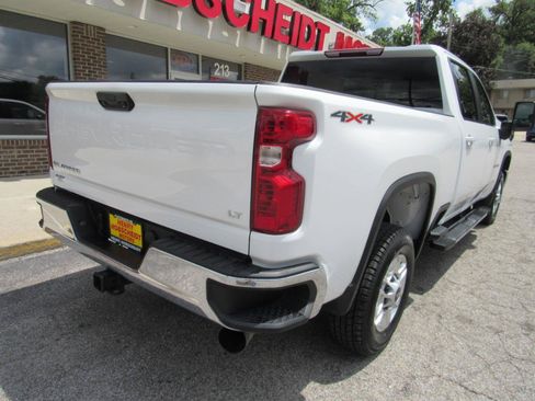 Used 2025 Chevrolet Silverado 2500 LT w/ Convenience Package AWD/4WD image 12