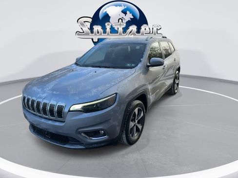Used 2019 Jeep Cherokee Limited w/ Technology Group image 3