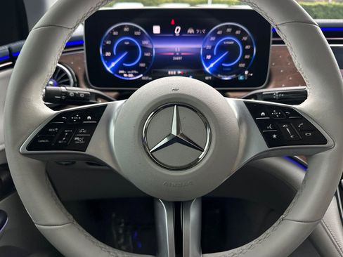 Used 2023 Mercedes-Benz EQE 350+ SUV image 24