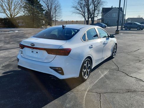Used 2020 Kia Forte LXS image 9