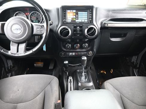 Used 2016 Jeep Wrangler Unlimited Sport w/ Quick Order Package 24S image 32