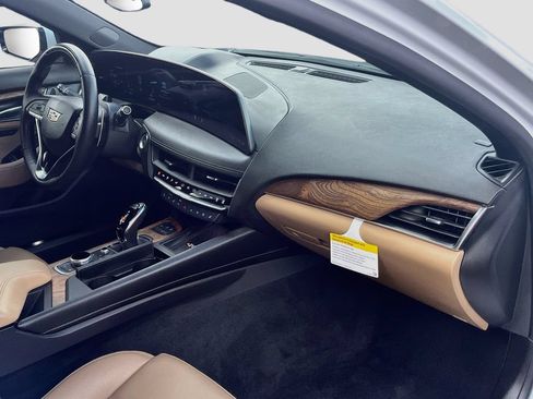 Used 2026 Cadillac CT5 Premium Luxury RWD image 32