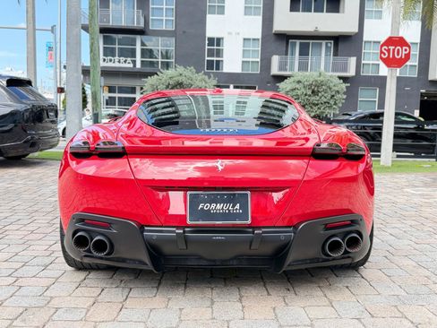 Used 2022 Ferrari Roma RWD image 15