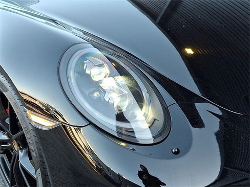 Used 2017 Porsche 911 Targa 4S image 15