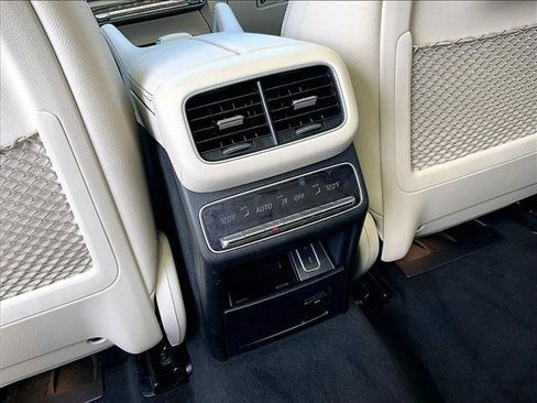 Certified 2023 Mercedes-Benz GLE 350 4MATIC image 25