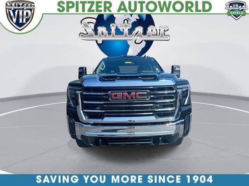 Used 2025 GMC Sierra 2500 SLE w/ SLE Convenience Package AWD/4WD image 4