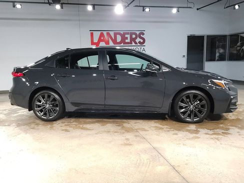 Used 2025 Toyota Corolla SE image 8