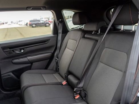 Used 2025 Honda CR-V EX image 17