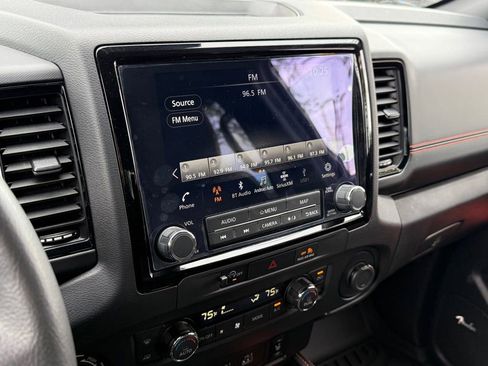 Used 2023 Nissan Frontier PRO-4X w/ Pro Convenience Package AWD/4WD image 21