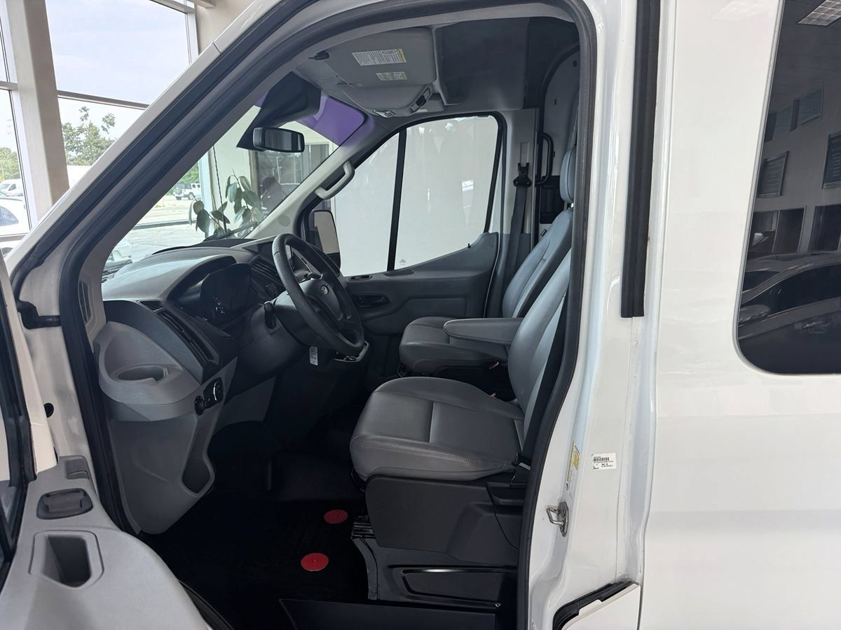 Used 2017 Ford Transit 150 148 Medium Roof RWD image 11