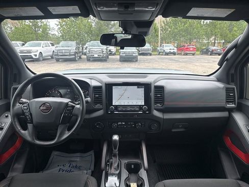 Used 2024 Nissan Frontier PRO-4X w/ Technology Package AWD/4WD image 2