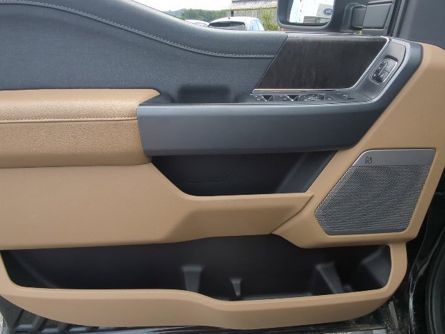 Used 2024 Ford F250 Lariat w/ Lariat Ultimate Package AWD/4WD image 12