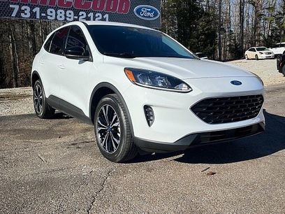 Used 2022 Ford Escape SE w/ SE Sport Appearance Package