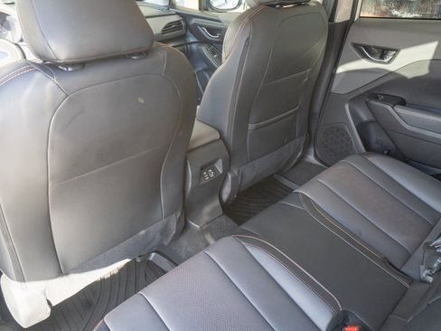 Certified 2025 Subaru Crosstrek 2.5i Limited w/ Popular Package #4A image 18