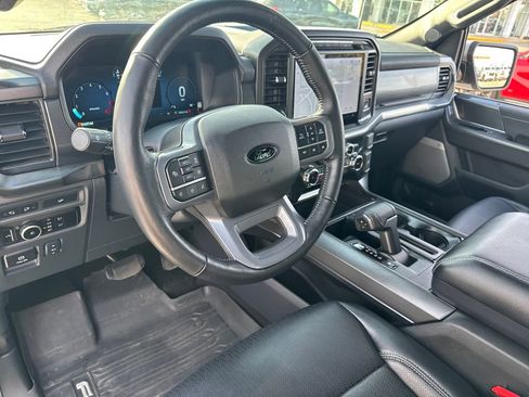Used 2024 Ford F150 Lariat image 11